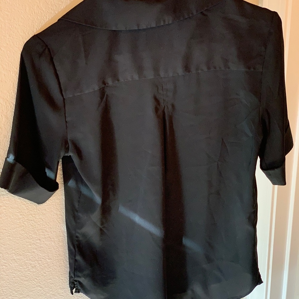 Express button up w/ roll sleeve